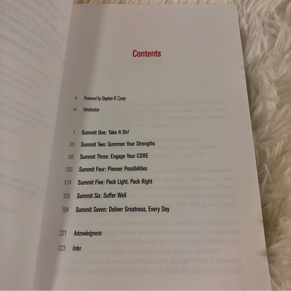 Leadership Paperback Book Set of 2 - Picture 10 of 14